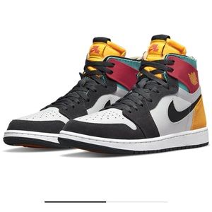 Air Jordan 1 High Zoom Comfort 'Multi-Color' – Size US 7.5 in men’s
9 in women’s